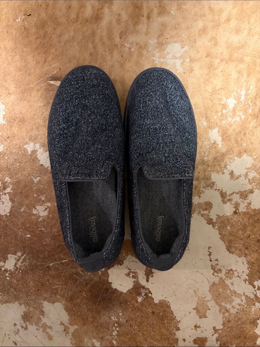 allbirds Women’s Wool Loungers in Dark Grey size 9